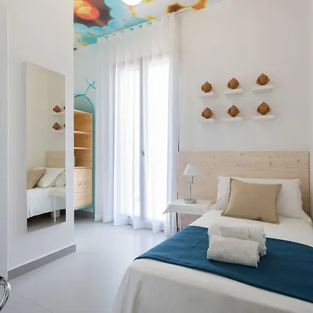 L'uomo E Il Mare Bed & Breakfast 3*