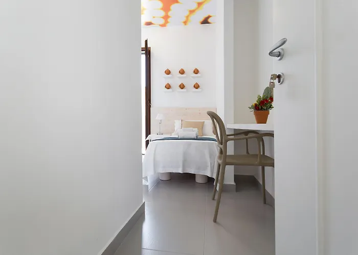 Bed & Breakfast L'uomo E Il Mare 3*