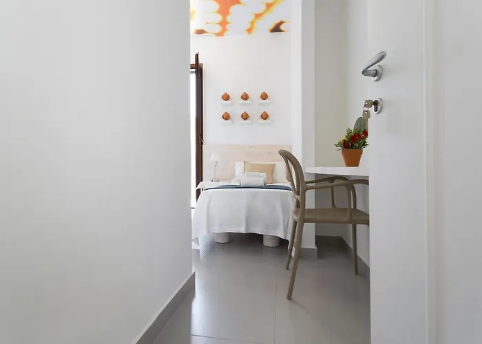 L'uomo E Il Mare Bed & Breakfast